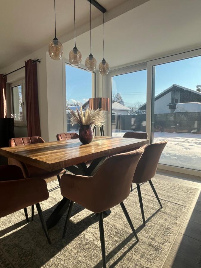 Uniqe I 95Qm I Bergblick I Garten I Bbq I Seenah برين ام شيميسي المظهر الخارجي الصورة